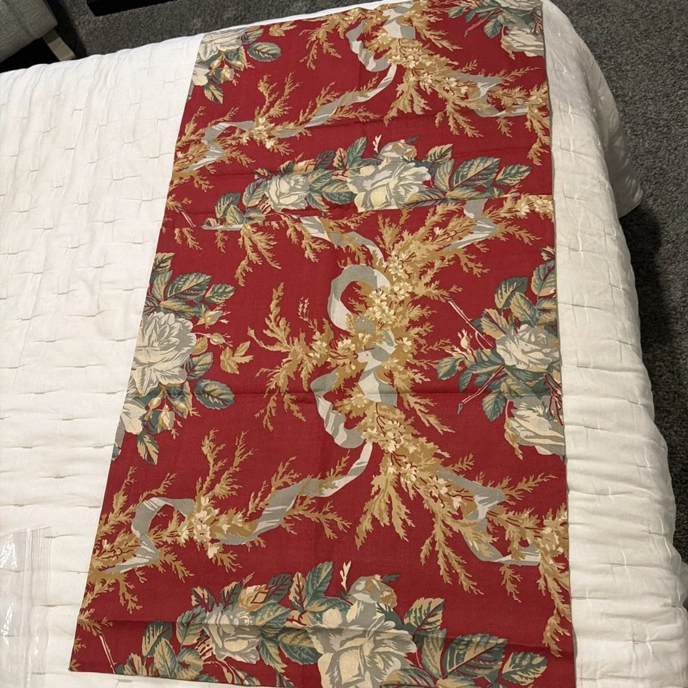 Pottery Barn Estelle KING SIZE French Country RED MULTI Floral 20 X 36 NEW